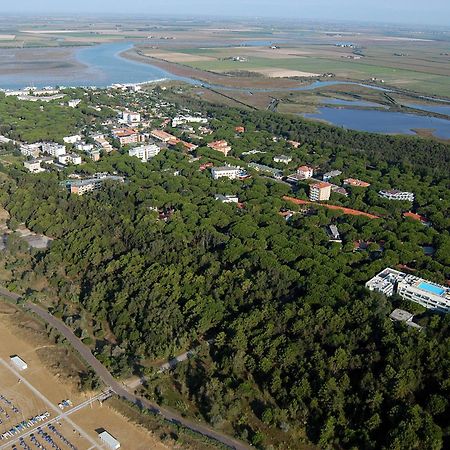 Grand Hotel Esplanada Бибионе Экстерьер фото
